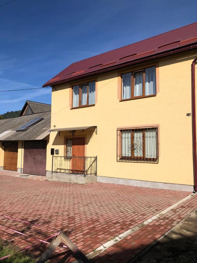 Затишна Оселя Apartment Mizhhirya  Luaran gambar